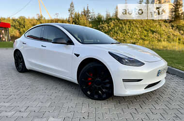 Седан Tesla Model 3 2022 в Тернополе