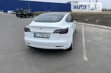 Седан Tesla Model 3 2020 в Полтаві