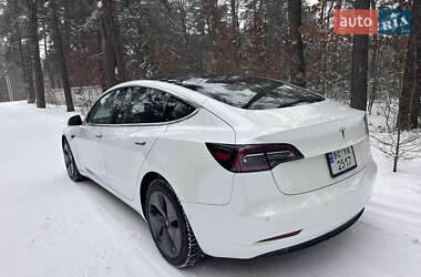 Седан Tesla Model 3 2018 в 
