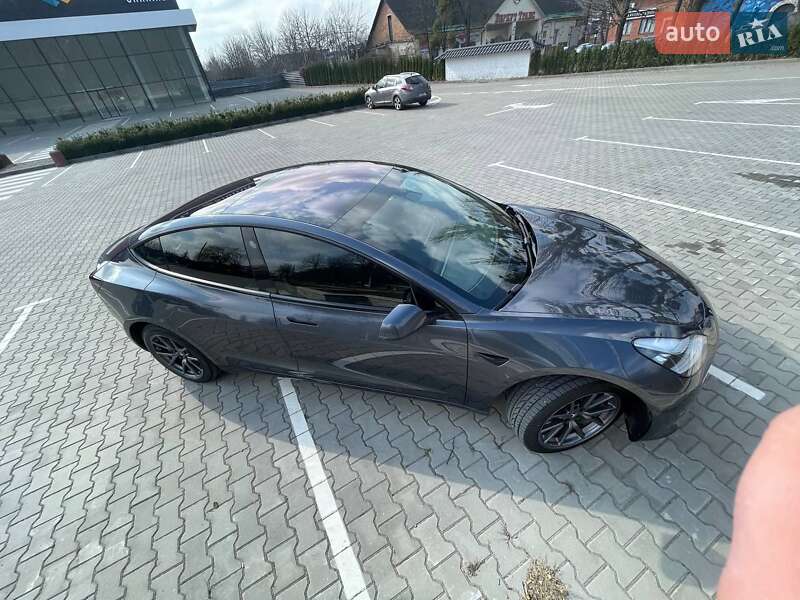 Седан Tesla Model 3 2018 в Вінниці
