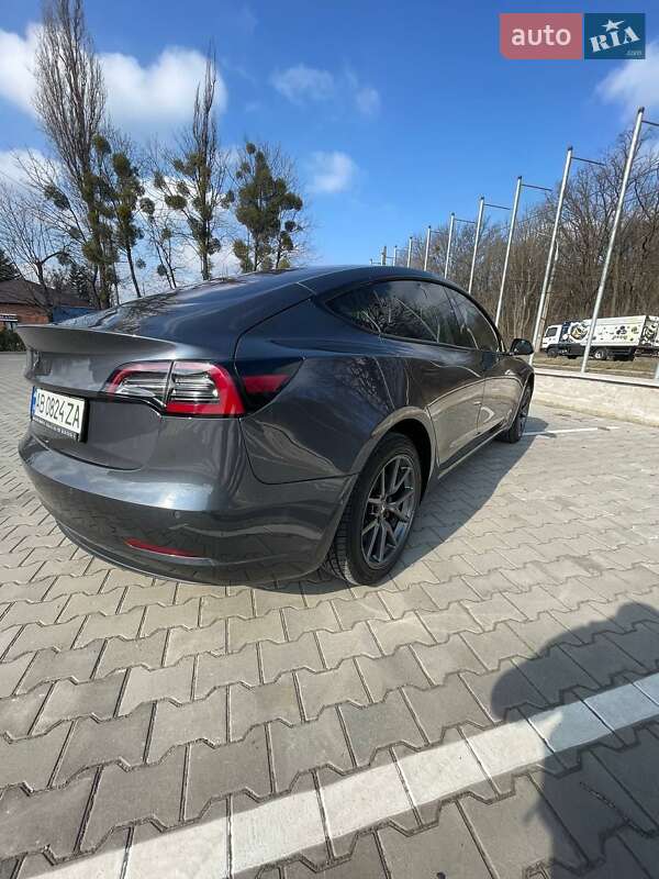 Седан Tesla Model 3 2018 в Вінниці фото 14 Седан Tesla Model 3 2018 в Вінниці