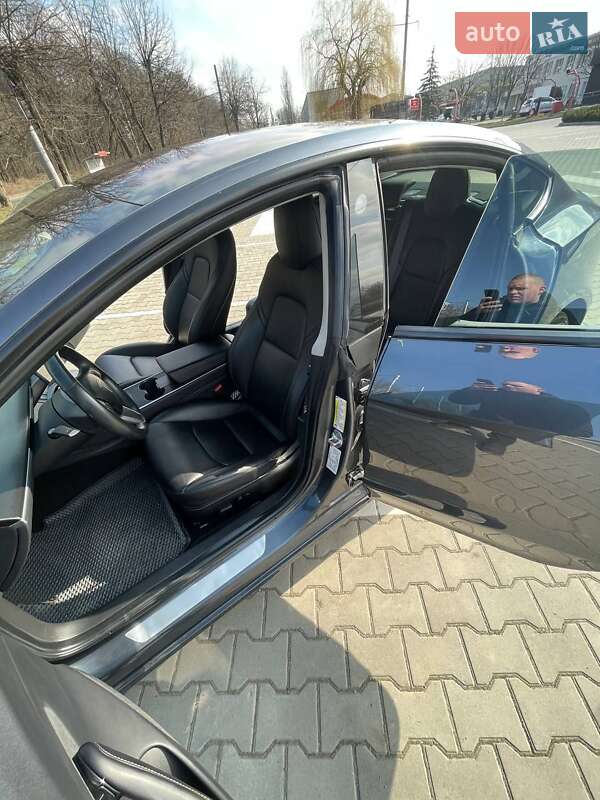 Седан Tesla Model 3 2018 в Вінниці фото 19 Седан Tesla Model 3 2018 в Вінниці