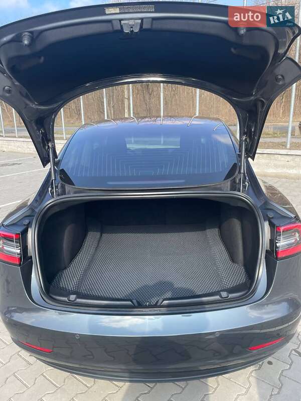 Седан Tesla Model 3 2018 в Вінниці фото 41 Седан Tesla Model 3 2018 в Вінниці