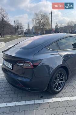 Седан Tesla Model 3 2018 в 