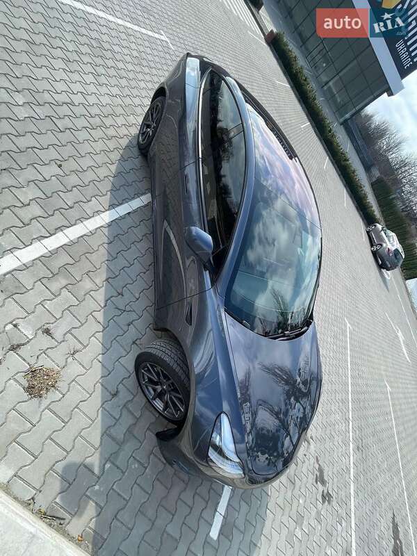 Седан Tesla Model 3 2018 в Вінниці