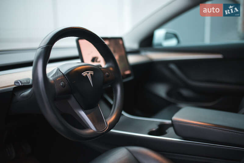 Седан Tesla Model 3 2018 в Одессе фото 16 Седан Tesla Model 3 2018 в Одессе