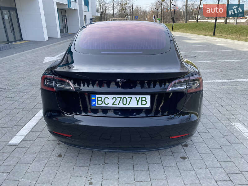 Седан Tesla Model 3 2018 в Львові фото 6 Седан Tesla Model 3 2018 в Львові