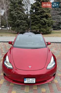 Седан Tesla Model 3 2022 в Одесі
