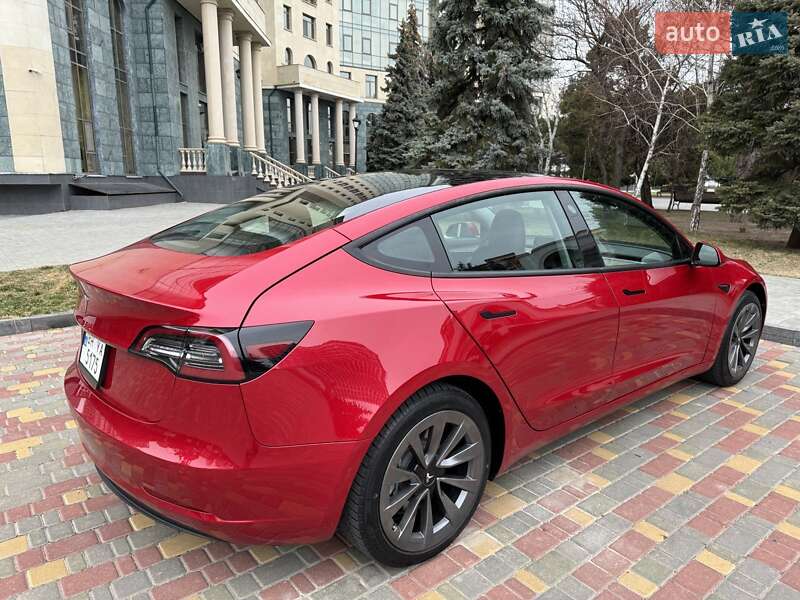 Седан Tesla Model 3 2022 в Одесі