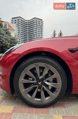 Седан Tesla Model 3 2022 в Одесі