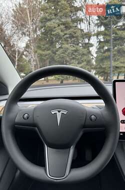 Седан Tesla Model 3 2022 в Одесі