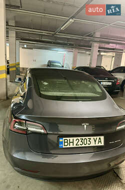 Седан Tesla Model 3 2019 в Одессе