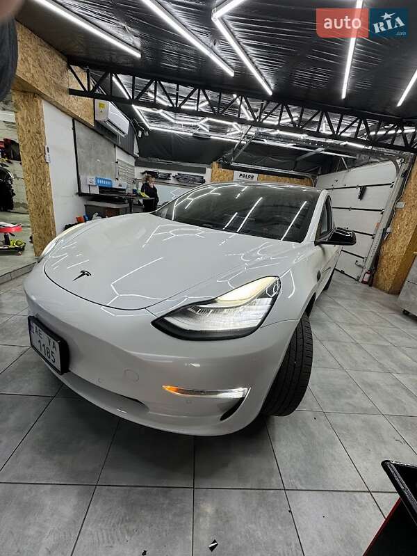 Седан Tesla Model 3 2018 в Днепре фото 8 Седан Tesla Model 3 2018 в Днепре