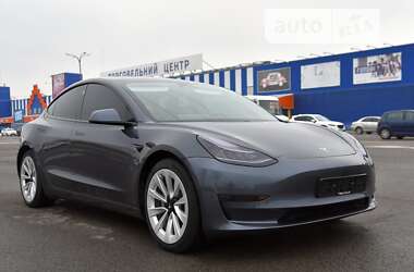 Седан Tesla Model 3 2020 в Луцке