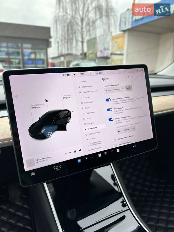 Седан Tesla Model 3 2019 в Сумах