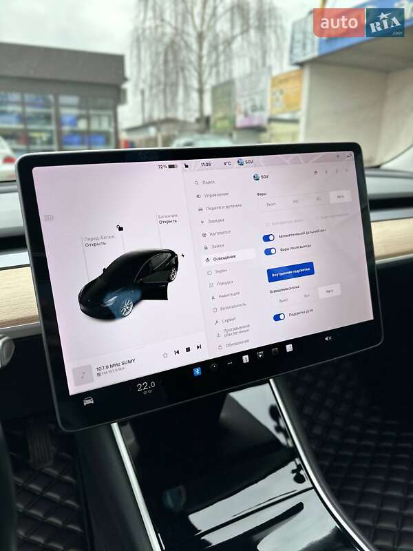Седан Tesla Model 3 2019 в Сумах