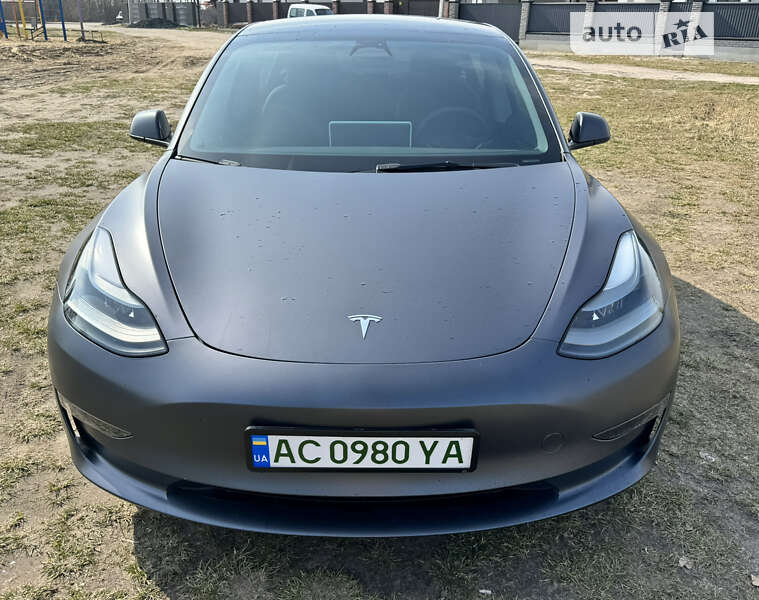 Седан Tesla Model 3 2023 в Ковелі