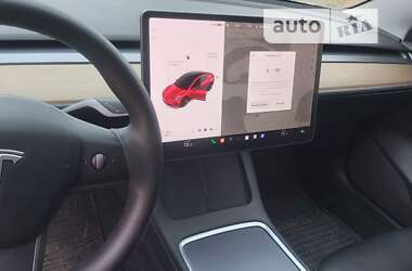 Седан Tesla Model 3 2021 в Николаеве