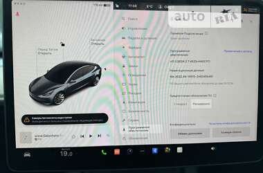 Седан Tesla Model 3 2022 в Львові