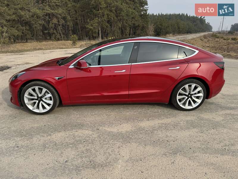 Седан Tesla Model 3 2018 в Ахтырке фото 3 Седан Tesla Model 3 2018 в Ахтырке