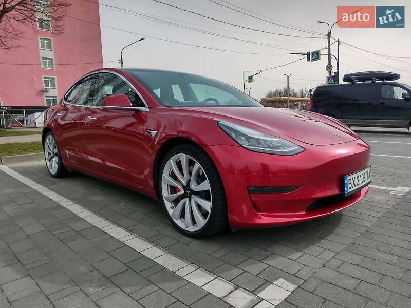 Седан Tesla Model 3 2018 в Хмельницькому