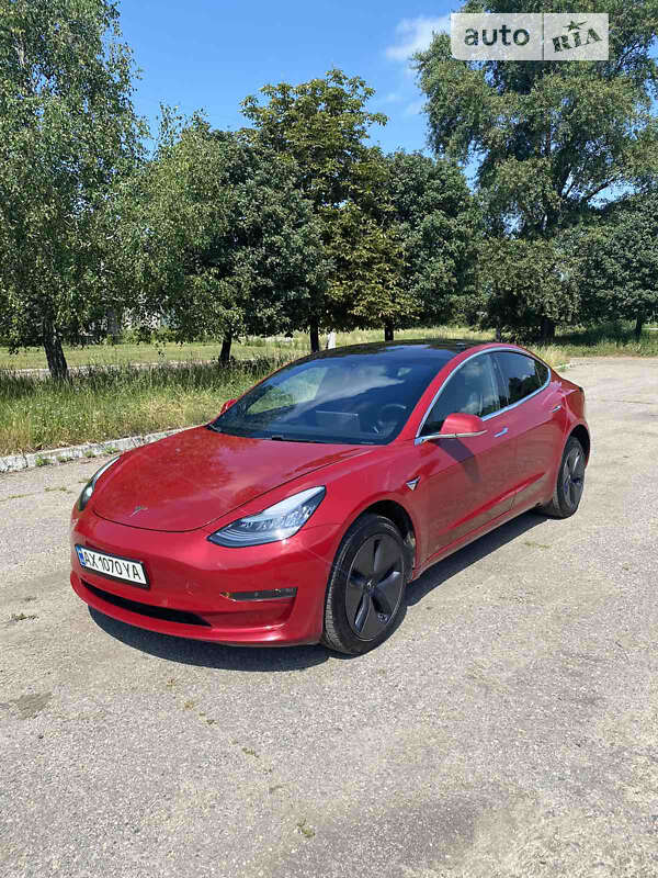 Tesla Model 3 2018