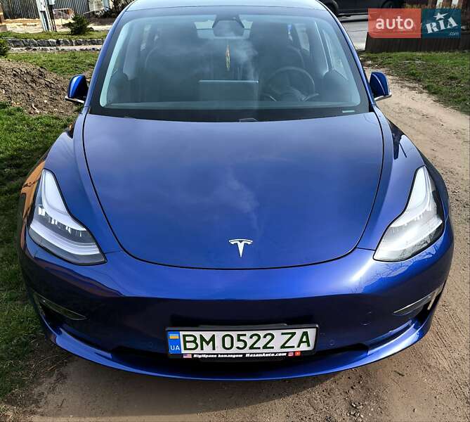 Седан Tesla Model 3 2019 в Сумах