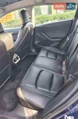 Седан Tesla Model 3 2021 в Харкові