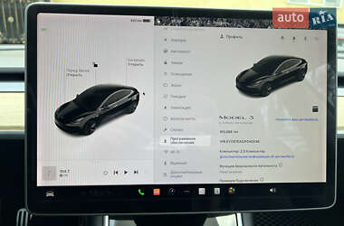 Седан Tesla Model 3 2018 в Львове