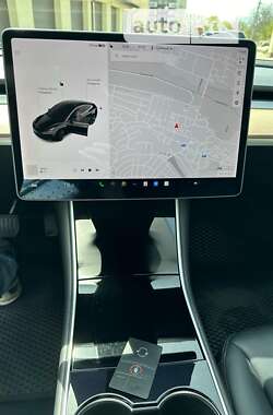 Седан Tesla Model 3 2018 в Хмельницькому