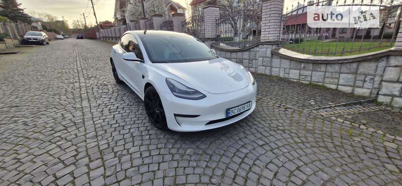 Tesla Model 3 2019 Tesla Model 3 2019