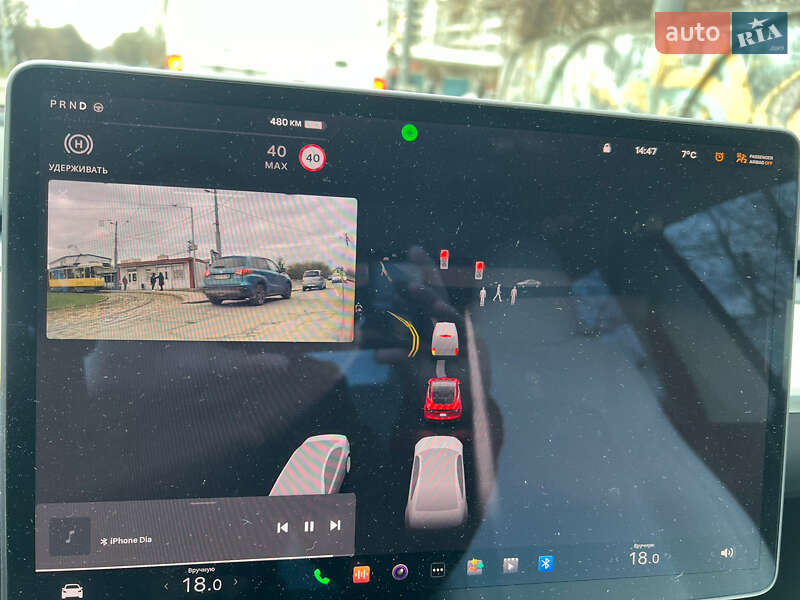Седан Tesla Model 3 2021 в Львове
