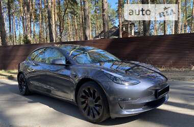 Седан Tesla Model 3 2021 в Києві