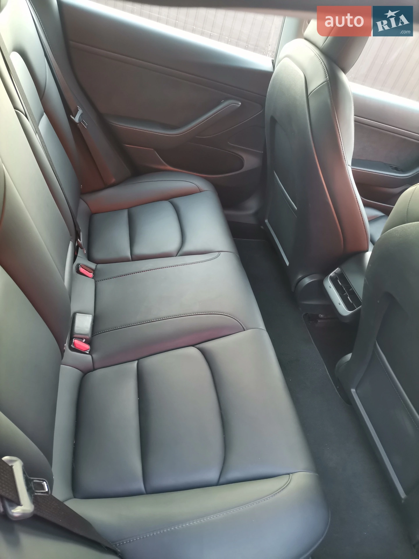 2021 Tesla Model 3 - мініатюра 8