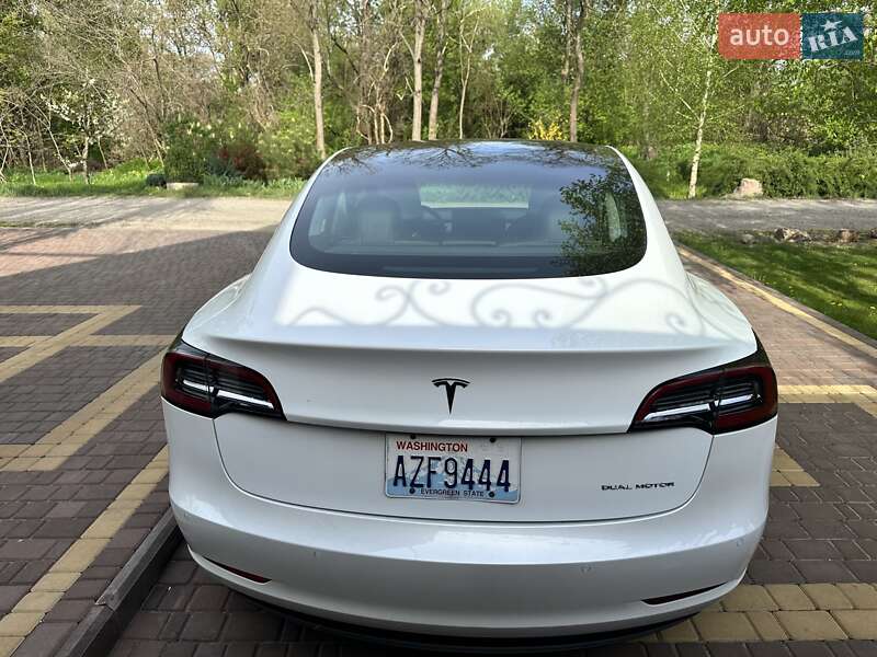 Седан Tesla Model 3 2018 в Днепре фото 4 Седан Tesla Model 3 2018 в Днепре