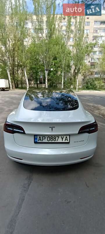 Седан Tesla Model 3 2021 в Запоріжжі