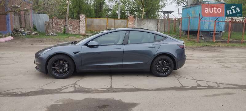 Седан Tesla Model 3 2020 в Полтаве