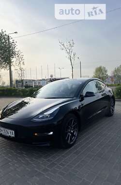 Седан Tesla Model 3 2021 в Одесі