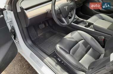 Седан Tesla Model 3 2018 в Запорожье