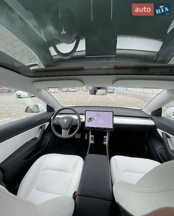 Седан Tesla Model 3 2020 в Киеве фото 21 Седан Tesla Model 3 2020 в Киеве