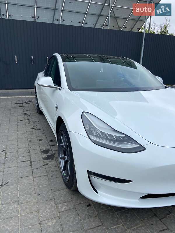 Седан Tesla Model 3 2019 в Самборе фото 4 Седан Tesla Model 3 2019 в Самборе