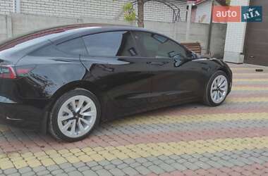 Седан Tesla Model 3 2021 в Виннице