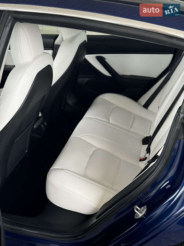 Седан Tesla Model 3 2018 в Дніпрі фото 10 Седан Tesla Model 3 2018 в Дніпрі