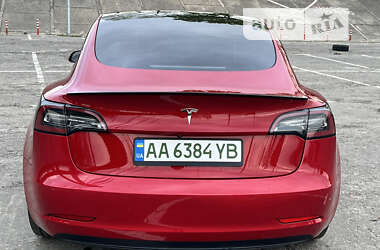 Седан Tesla Model 3 2022 в Києві