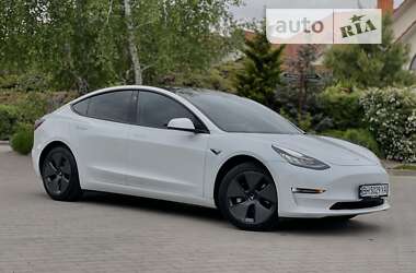 Седан Tesla Model 3 2019 в Одесі