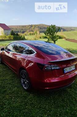 Седан Tesla Model 3 2018 в Тернополе