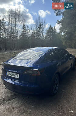Седан Tesla Model 3 2020 в Киеве