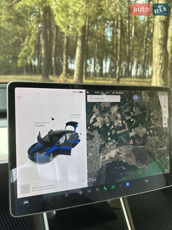 Седан Tesla Model 3 2020 в Киеве