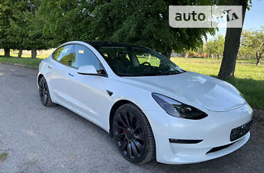 Седан Tesla Model 3 2022 в Виннице