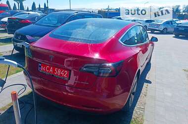 Седан Tesla Model 3 2018 в Львові